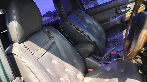 Grandis4WD 2003 ถูกๆ Grandis4WD 2003 ถูกๆ