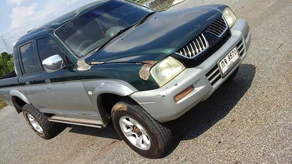 Grandis4WD 2003 ถูกๆ Grandis4WD 2003 ถูกๆ