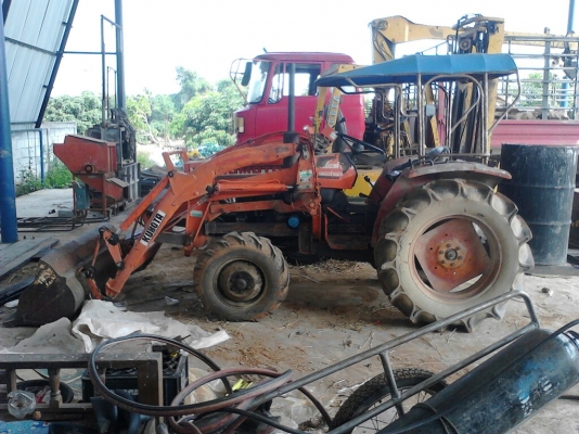 ขายรถไถ hinomoto ติดตัก 130,000