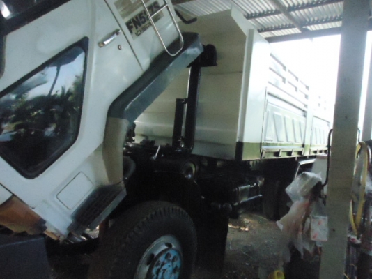 สนใจ MITSUBISHI FUSO ไอ้หลง527s 220แรง เทอร์โบ 2เพลา