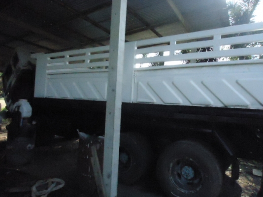 สนใจ MITSUBISHI FUSO ไอ้หลง527s 220แรง เทอร์โบ 2เพลา