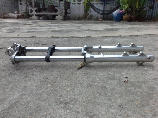 ขายโช้คหน้า Honda แกนโช้ค 39 มม.