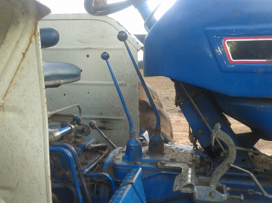 ขายรถไถฟอร์ด