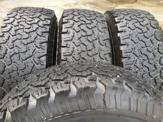 ขายครับ 22,800 BF ALL 265/70/16 ปี 11 พร้อมล้อ