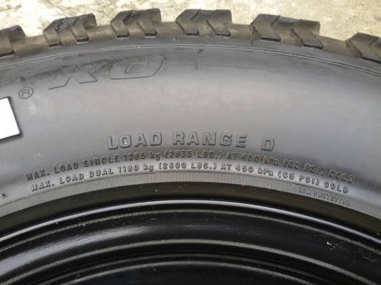 ขายครับ 22,800 BF ALL 265/70/16 ปี 11 พร้อมล้อ