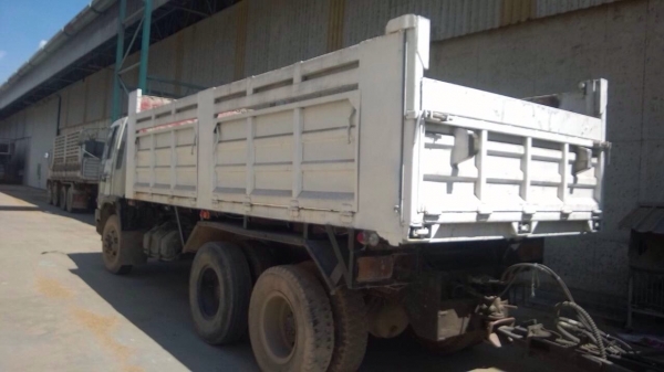 ขายรถพ่วงสิบล้อดัมพ์ HINO1M วางเครื่อง 3M 240 แรง ลูก 2 เพลา ทะเบียนพร้อม