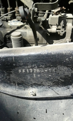 ขายรถบรรทุกหกล้อกระบะพื้นเรียบ HENO เครื่อง EH 700