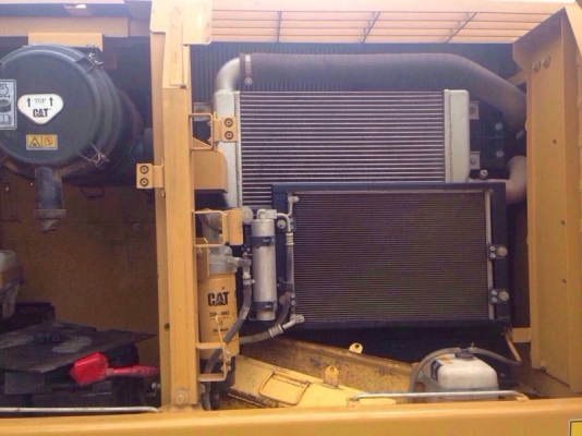 รถแบคโฮ  CAT 320 - D   ( รถทำงาน 1,xxx ชม. ) , ( มีขาย 2 คัน. )   สนใจติดต่อ 081 - 6079515