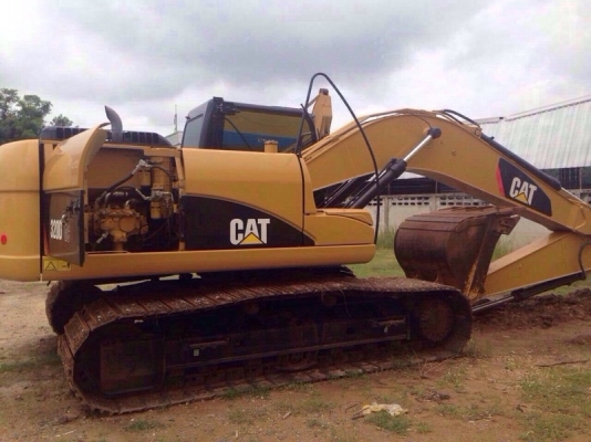 รถแบคโฮ  CAT 320 - D   ( รถทำงาน 1,xxx ชม. ) , ( มีขาย 2 คัน. )   สนใจติดต่อ 081 - 6079515