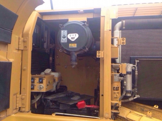 รถแบคโฮ  CAT 320 - D   ( รถทำงาน 1,xxx ชม. ) , ( มีขาย 2 คัน. )   สนใจติดต่อ 081 - 6079515