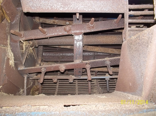 ขายตู้นวดทะเลทอง 5 ฟุต ใส่กับรถไถฟอร์ด ราคา 35000 บาท