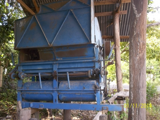 ขายตู้นวดทะเลทอง 5 ฟุต ใส่กับรถไถฟอร์ด ราคา 35000 บาท