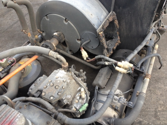 ขายเครื่องยนต์แอร์บัส คุณบอย 086-382-4380