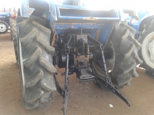 ขายด่วน ! รถไถแชมป์ 484สภาพดีเยี่ยม ราคาเป็นกันเอง ต่อลองได้ครับ