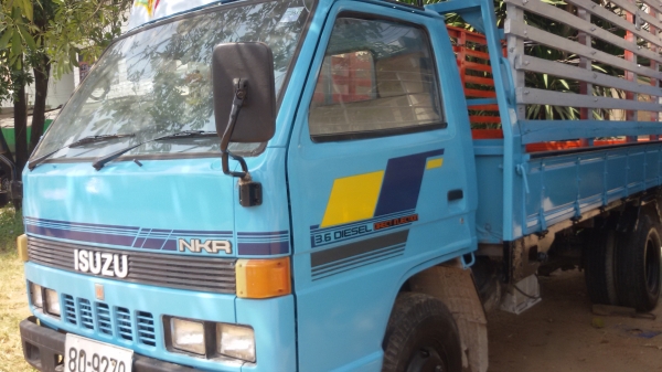 (ร้านรุ่งโรจน์ 082-1057078)ขาย 6 ล้อ ISUZU NKR 110แรง (4 BE1ฝาดำ) เครื่องแห้ง แน่นแรงดีสุดๆ แซสซีสวยๆไม่ผุไม่ดาม พวงมาลัยพาวเวอร์ เกียร์สั้น ดั้มหัวได้ ยางใหม่ๆ6 เส้น รถวิ่งดีขับขี่ง่าย ทะเบียนพร้อมโอนทั่วไทย พร้อมใช้งานสุดๆๆ (ร้านรุ่งโรจน์ 082-1057078)ขาย 6 ล้อ ISUZU NKR 110แรง (4 BE1ฝาดำ) เครื่องแห้ง แน่นแรงดีสุดๆ แซสซีสวยๆไม่ผุไม่ดาม พวงมาลัยพาวเวอร์ เกียร์สั้น ดั้มหัวได้ ยางใหม่ๆ6 เส้น รถวิ่งดีขับขี่ง่าย ทะเบียนพร้อมโอนทั่วไทย พร้อมใช้งานสุดๆๆ