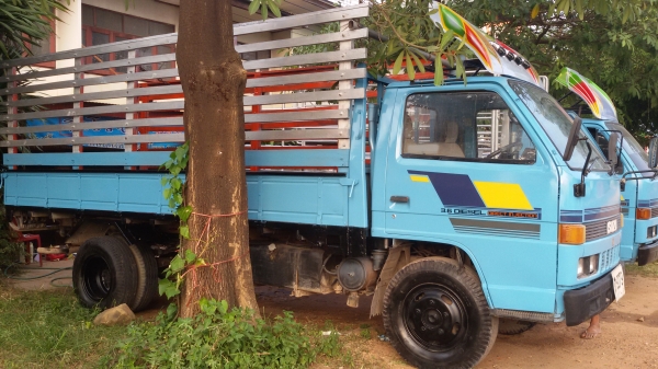 (ร้านรุ่งโรจน์ 082-1057078)ขาย 6 ล้อ ISUZU NKR 110แรง (4 BE1ฝาดำ) เครื่องแห้ง แน่นแรงดีสุดๆ แซสซีสวยๆไม่ผุไม่ดาม พวงมาลัยพาวเวอร์ เกียร์สั้น ดั้มหัวได้ ยางใหม่ๆ6 เส้น รถวิ่งดีขับขี่ง่าย ทะเบียนพร้อมโอนทั่วไทย พร้อมใช้งานสุดๆๆ (ร้านรุ่งโรจน์ 082-1057078)ขาย 6 ล้อ ISUZU NKR 110แรง (4 BE1ฝาดำ) เครื่องแห้ง แน่นแรงดีสุดๆ แซสซีสวยๆไม่ผุไม่ดาม พวงมาลัยพาวเวอร์ เกียร์สั้น ดั้มหัวได้ ยางใหม่ๆ6 เส้น รถวิ่งดีขับขี่ง่าย ทะเบียนพร้อมโอนทั่วไทย พร้อมใช้งานสุดๆๆ