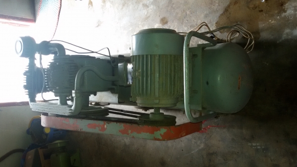 ขายปั้มลม ได3แรงมิตซู ถูก ถูก ครับ สนไจโทร0897893993-0985849113