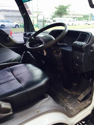 ขายหกล้อ NKR 130เเรง ปี2006 ขายหกล้อ NKR 130เเรง ปี2006