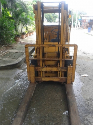 รถ ฟอร์คลิฟต์ รุ่น FD20-7 นำเข้าจาก ญี่ปุ่น