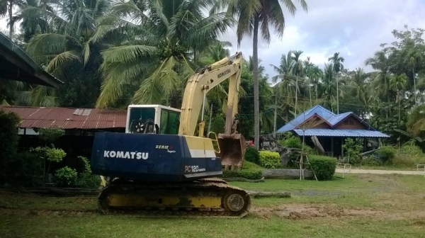 ขายรถแบคโฮ120-5 komatsu ขายด่วน!