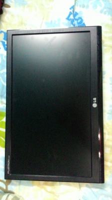 ขาย จอคอม สองจอ ขนาด 19"