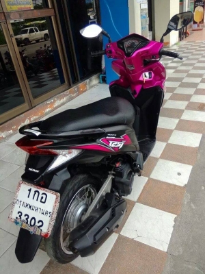 Honda Click 125 i ปี 2556 รุ่น Racing สีดำด้าน รุ่นใหม่ล่าสุด รถสวยวิ๊งสุดๆ Honda Click 125 i ปี 2556 รุ่น Racing สีดำด้าน รุ่นใหม่ล่าสุด รถสวยวิ๊งสุดๆ