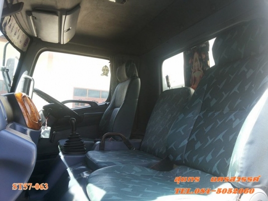 ขายด่วน รถบรรทุก 6 ล้อ HINO MEGA 150 แรงEURO-2 ตู้ 3 บาน รถห้างแท้ สภาพเดิมๆสวยมาก พร้อมใช้สุดๆ ราคาสุดคุ้ม