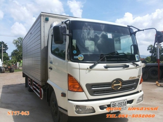 ขายด่วน รถบรรทุก 6 ล้อ HINO MEGA 150 แรงEURO-2 ตู้ 3 บาน รถห้างแท้ สภาพเดิมๆสวยมาก พร้อมใช้สุดๆ ราคาสุดคุ้ม