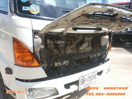 ขายด่วน รถบรรทุก 6 ล้อ HINO MEGA 150 แรงEURO-2 ตู้ 3 บาน รถห้างแท้ สภาพเดิมๆสวยมาก พร้อมใช้สุดๆ ราคาสุดคุ้ม