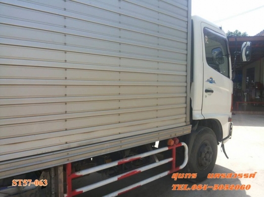 ขายด่วน รถบรรทุก 6 ล้อ HINO MEGA 150 แรงEURO-2 ตู้ 3 บาน รถห้างแท้ สภาพเดิมๆสวยมาก พร้อมใช้สุดๆ ราคาสุดคุ้ม