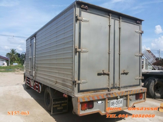 ขายด่วน รถบรรทุก 6 ล้อ HINO MEGA 150 แรงEURO-2 ตู้ 3 บาน รถห้างแท้ สภาพเดิมๆสวยมาก พร้อมใช้สุดๆ ราคาสุดคุ้ม