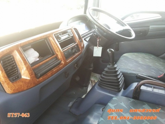 ขายด่วน รถบรรทุก 6 ล้อ HINO MEGA 150 แรงEURO-2 ตู้ 3 บาน รถห้างแท้ สภาพเดิมๆสวยมาก พร้อมใช้สุดๆ ราคาสุดคุ้ม