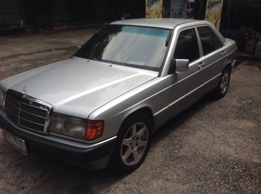 ขายคับbenz 1993โฉมw201เครื่อง1.8 i ขายคับbenz 1993โฉมw201เครื่อง1.8 i