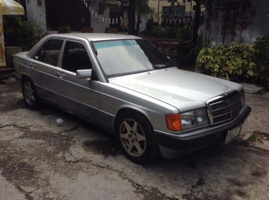 ขายคับbenz 1993โฉมw201เครื่อง1.8 i
