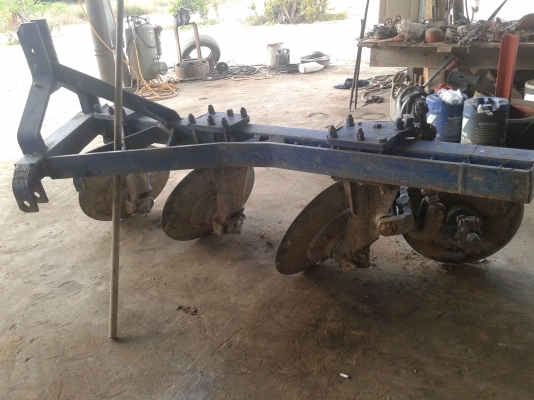 ขายผาน3ใส่Ford ใบใหญ่ ไถเข้าดีมากๆ ของ ส.เดชายนต์ พร้อมใช้