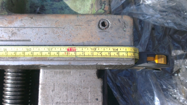 Sell> ขายปากกา งานกัด ญี่ปุ่น 380x300 cm ลึก 10 cm ปรับหมุนรอบตัวได้ ตัวใหญ่ สภาพดีครับ Sell> ขายปากกา งานกัด ญี่ปุ่น 380x300 cm ลึก 10 cm ปรับหมุนรอบตัวได้ ตัวใหญ่ สภาพดีครับ