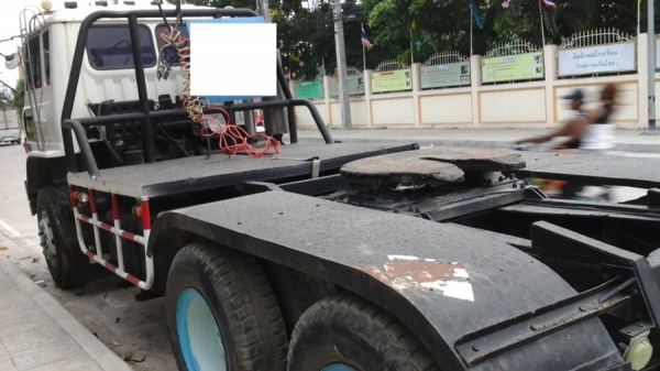 Hino F18 เครื่อง PO9/ 7 เกียร์เดินหน้าตามเครื่องๆแรงพร้อมใช้