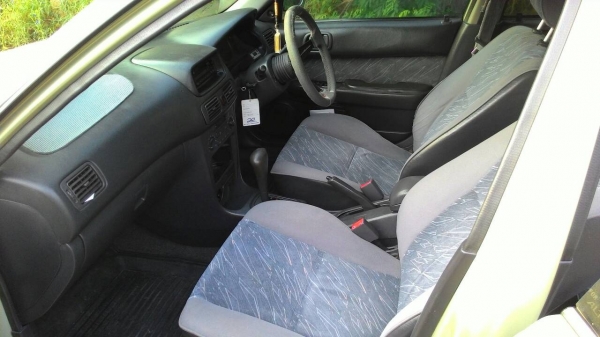 ขาย โตโยต้าไฮท็อก ปี2000