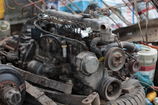 ขายเครื่องยนต์ SD 33 Nissan พร้อมเกียร์เป็น 4 WD ทั้งหมด มีทั้งคานหน้าคานหลัง กะทะล้อยางและแหนบ ทั้งชุด (ไม่มีใบคุม เหมาะสำหรับทำรถอีแต๋น) ขายเครื่องยนต์ SD 33 Nissan พร้อมเกียร์เป็น 4 WD ทั้งหมด มีทั้งคานหน้าคานหลัง กะทะล้อยางและแหนบ ทั้งชุด (ไม่มีใบคุม เหมาะสำหรับทำรถอีแต๋น)