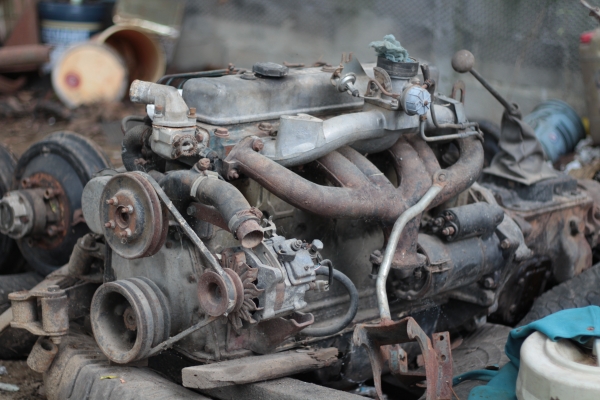 ขายเครื่องยนต์ SD 33 Nissan พร้อมเกียร์เป็น 4 WD ทั้งหมด มีทั้งคานหน้าคานหลัง กะทะล้อยางและแหนบ ทั้งชุด (ไม่มีใบคุม เหมาะสำหรับทำรถอีแต๋น) ขายเครื่องยนต์ SD 33 Nissan พร้อมเกียร์เป็น 4 WD ทั้งหมด มีทั้งคานหน้าคานหลัง กะทะล้อยางและแหนบ ทั้งชุด (ไม่มีใบคุม เหมาะสำหรับทำรถอีแต๋น)