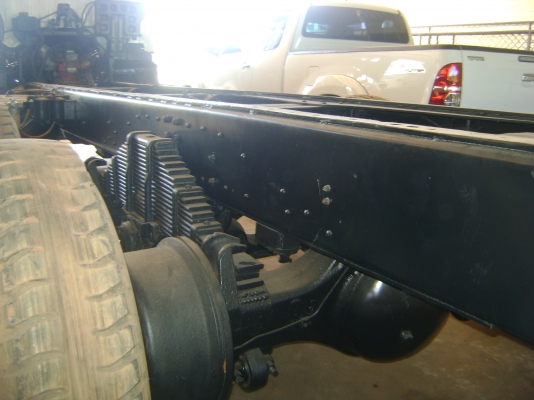 SUMO  FM 227  2 เพลา เครื่อง EM 100  220 แรง  ราคา  680,000 บาท