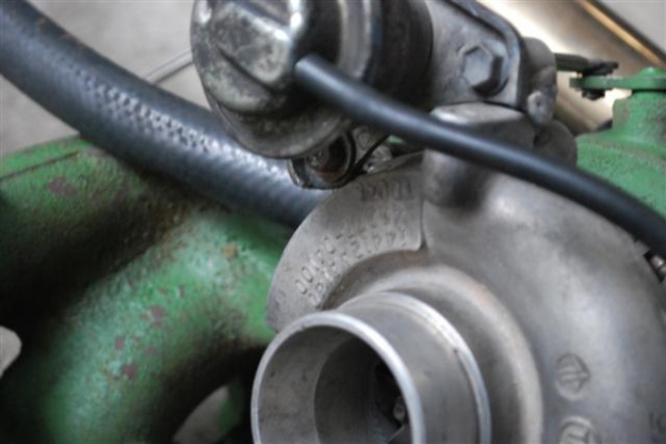 ขายเทอร์โบ TD04 พร้อมเขา 2L ขายเทอร์โบ TD04 พร้อมเขา 2L