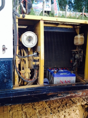 ขายรถแบคโฮ 4 รายการ