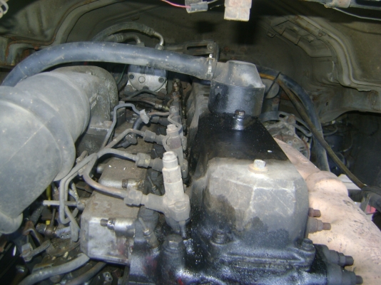 12ล้อ F18  เพลาดียว เครื่อง HO7D   195แรง  ราคา 485,000 บาท