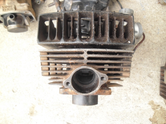 เสื้อ rgv rxz