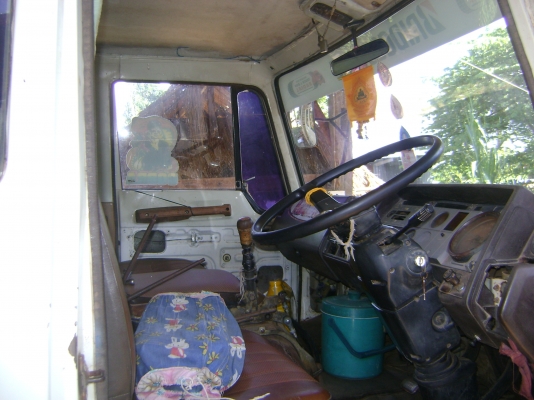 ( หกล้อหัวยาว) เปลี่ยนหัว F 17  เครื่อง 180 แรง  สโลกลาง  บรรทุกอ้อย //ทุกอย่างลงเล่มแล้ว  ราคา 400,000 บาท /// ราคา ใหม่