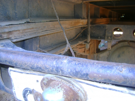 ( หกล้อหัวยาว) เปลี่ยนหัว F 17  เครื่อง 180 แรง  สโลกลาง  บรรทุกอ้อย //ทุกอย่างลงเล่มแล้ว  ราคา 400,000 บาท /// ราคา ใหม่