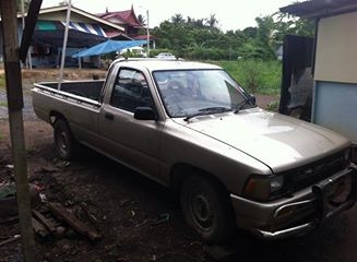 TOYOTA HILUX MIGHTY-X SINGLE  2.5 MT ปี 1992