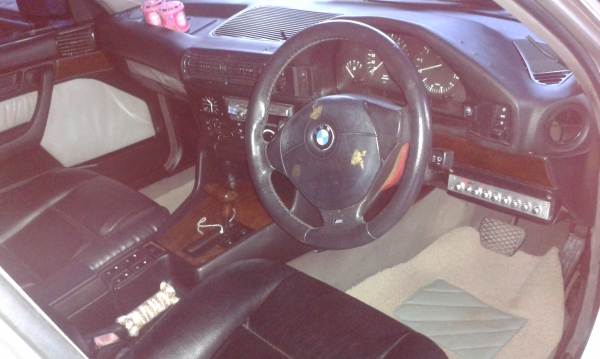 ขาย BMW 525i สวยสด ^-^ ขายแล้วครับ(ขอบคุณพี่เสือ)