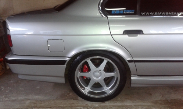 ขาย BMW 525i สวยสด ^-^ ขายแล้วครับ(ขอบคุณพี่เสือ)